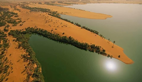 Ounianga Lakes